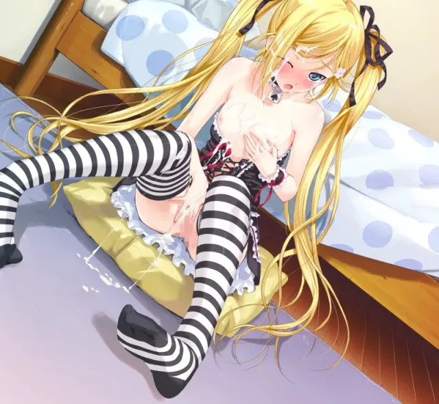 女友×女友×女友  与三姐妹的精彩共同生活 预览图 33